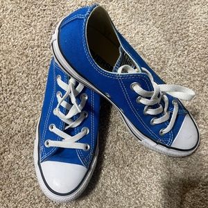 Converse low top sneakers